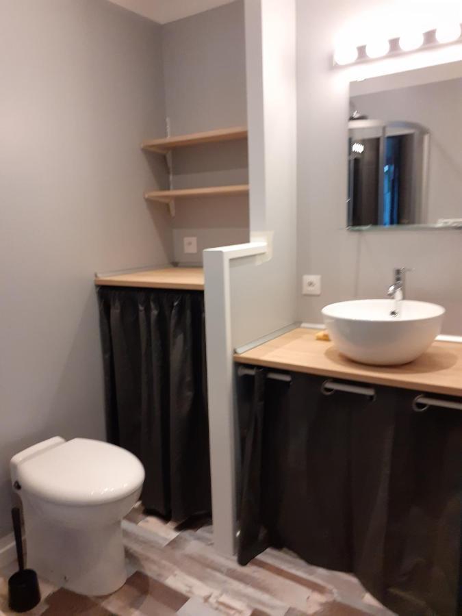 Mini Loft Lägenhet Saintes Exteriör bild